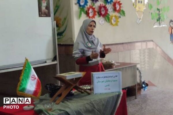 ارتقای سطح آمادگی و بنیان‌های معنوی فرهنگیان بسیجی در شهرستان قدس در مدرسه ملاصدرا