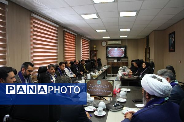 دیدار مدیرکل آموزش و پرورش خراسان شمالی با همکاران سازمان دانش‌آموزی استان و روسای سازمان دانش‌آموزی شهرستان ها