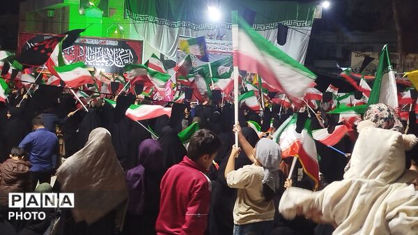 فیروزآباد وفادار به رهبر شهید