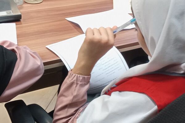 جلسه توانمندسازی و آزمون علمی مهارتی سفیران سلامت در بهارستان‌۲