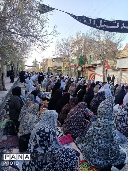تصاویری زیبا از نماز باشکوه عیدسعید فطر در کوهدشت