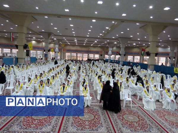 تمرین آمادگی گروه پیشتازان برای اجرا در اجلاسیه سراسری نماز