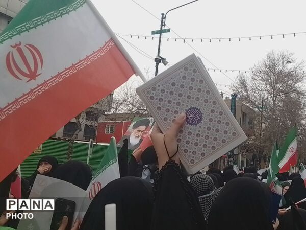 مردم مشهد خون خواه رهبر شهیدشان شدند