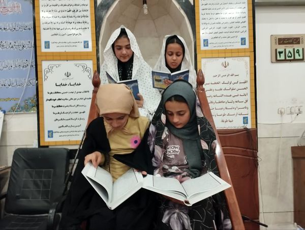 مراسم اعتکاف در مسجد روستای مهدی آباد خلیل آباد