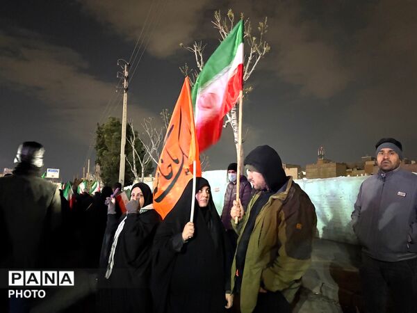 بیعت مردم کرج با سومین رهبر انقلاب اسلامی 