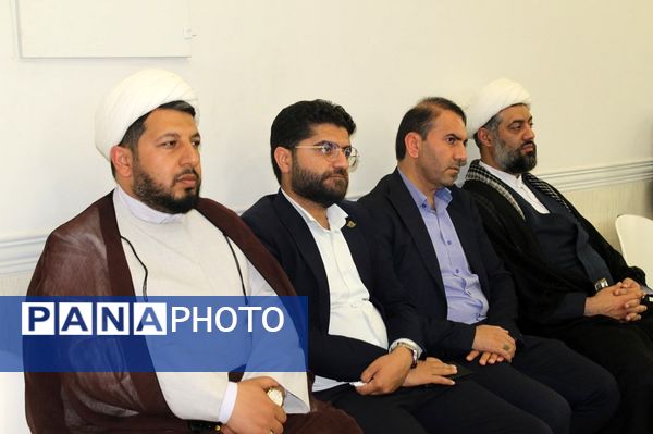 دیدار دانش‌آموزان دوره شهید علم‌الهدی با نماینده ولی فقیه در خوزستان