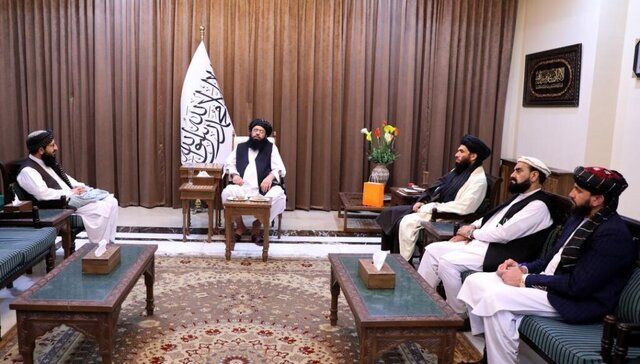  توزیع گذرنامه برای دانشجویان افغان در ایران از سر گرفته می‌شود