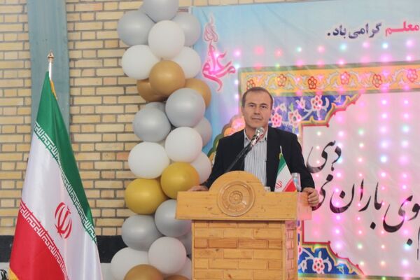 جشن گرامیداشت مقام معلم در شهر آشخانه 