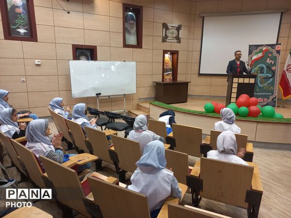 رقابت های علمی ومهارتی سفیران سلامت ناحیه۲