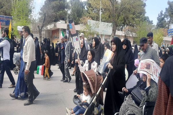 دفاع از مردم مظلوم فلسطین در راهپیمایی روز قدس نیشابور