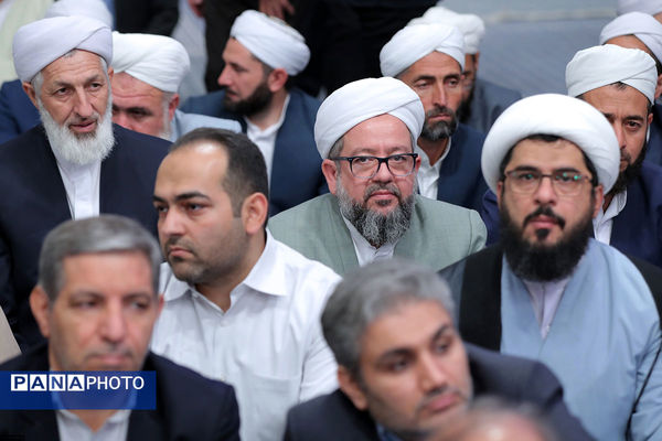 دیدار مسئولان و کارگزاران حج با رهبر انقلاب اسلامی