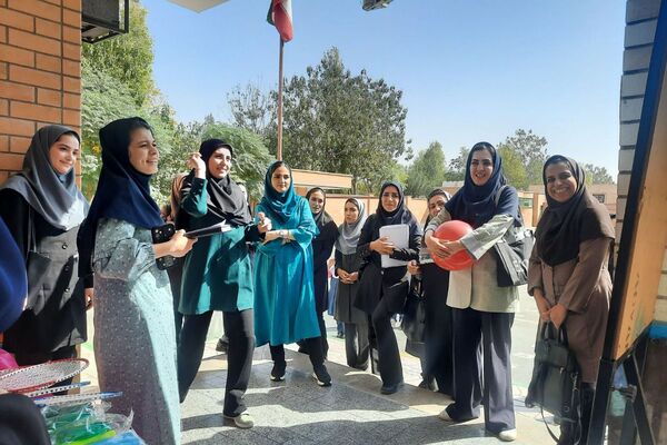 المپیاد درون مدرسه‌ای در مدارس بهارستان دو