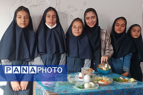 صبحانه سلامت در دبستان صابران یک شهریار