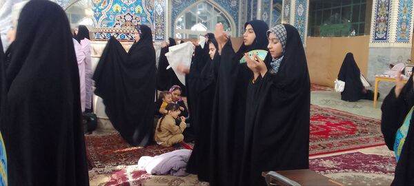 نماز جمعه میعادگاه عشق 