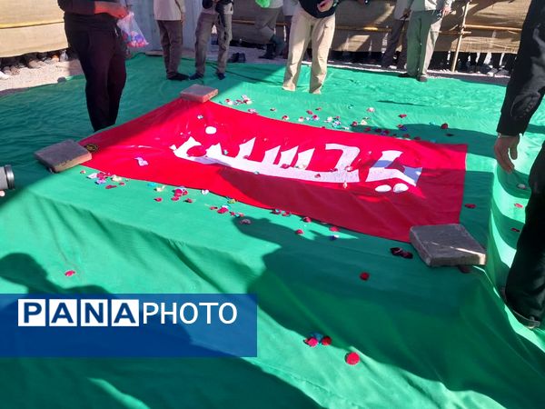 تشییع پیکر مطهر شهید گمنام در شهرستان دارالصابرین بم 