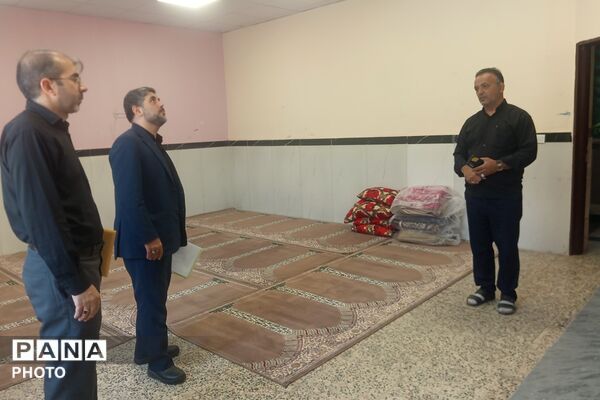 بازدید مسئولین از مدارس میزبان اسکان در بهارستان دو