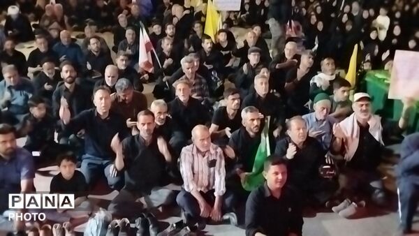 ششمین شب از مراسم عزاداری امام حسین در حسینیه امام خمینی(ره) 
