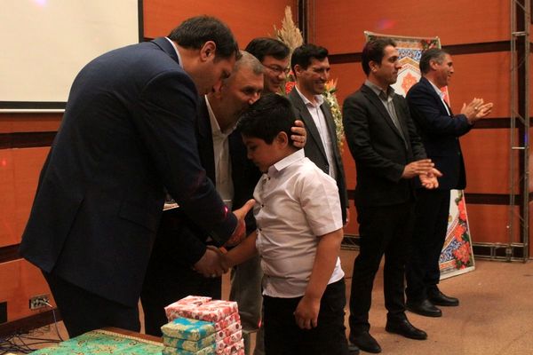 تجلیل از پسران آینده‌ساز بهارستانی