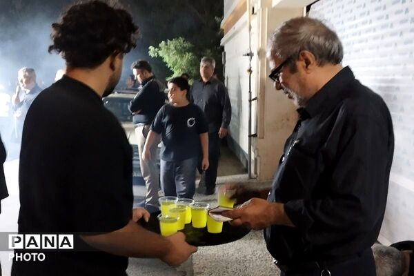  مراسم حزن انگیز شام غریبان در شهرک فرهنگیان شهرستان رباط‌کریم