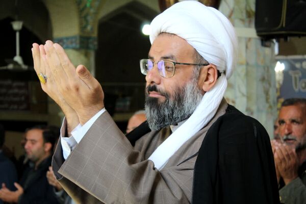 تجلی پیوند مدرسه و مسجد در خاتم