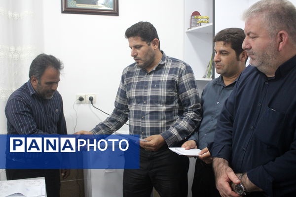 تجلیل از کارگران دهیاری چاهکوتاه