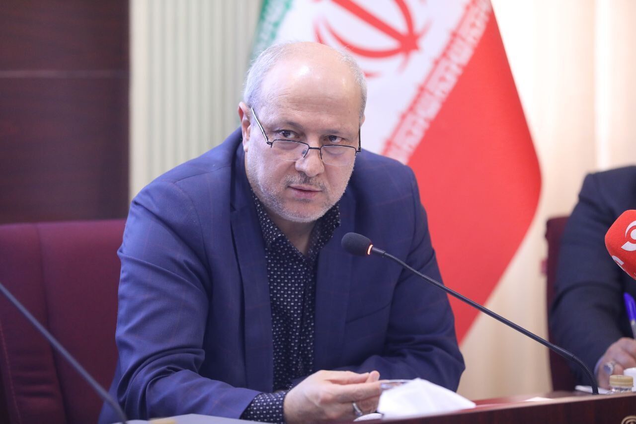 مناف هاشمی: توجه به کشتی، معنای آن غفلت از دیگر رشته‌های ورزشی نیست