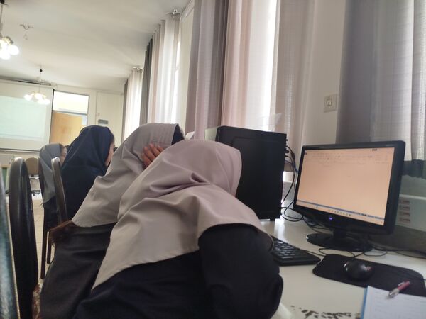 بازدید دانش‌آموزان کلاس ششم دبستان شهید نجفی فدافن از پژوهش‌سرای کار و فناوری