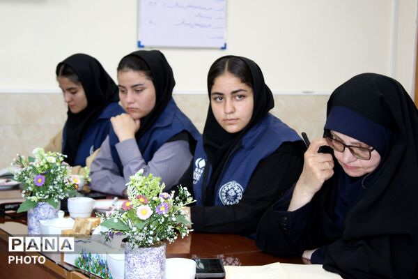 نشست خبری با اصحاب رسانه شهرستان فاروج 