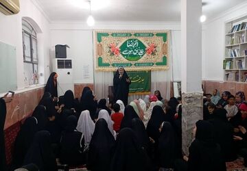 شکوفه‌های مهر مسجد سلمان‌‌‌فارسی رنگ دخترانه گرفت