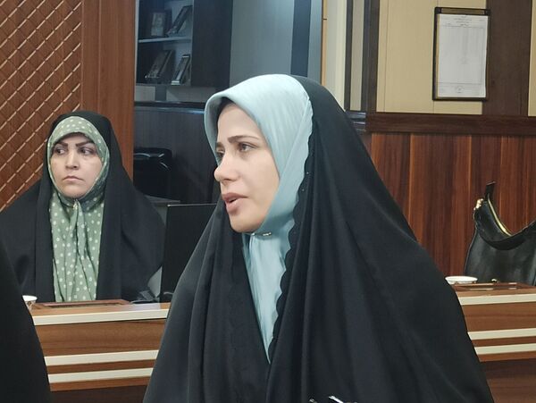 مراسم تقدیر از رابطین امور بانوان مدارس ناحیه یک شهرری