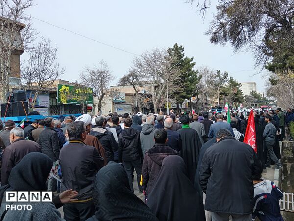 حضور پرشور مردم انقلابی شهرستان نیشابور در نماز جمعه روز جهانی قدس 