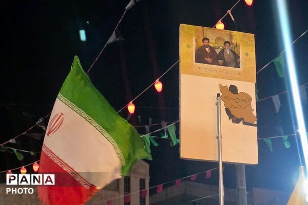 تداوم حضور در خیابان‌ها؛ رمز اتحاد و پیروزی 