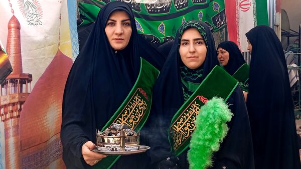 سربازان کوچک امام زمان در همایش شیرخوارگان حسینی شهرستان بن