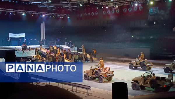 حضور دانش‌آموزان دبیرستان سردار سلیمانی در اجلاسیه شهدای دانش‌آموز استان البرز