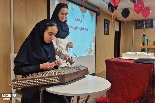 جشن فارغ‌التحصیلی دانش‌آموزان دبیرستان فرهنگ ۱۳؛ روایت خاطره‌ها و آغاز مسیری تازه
