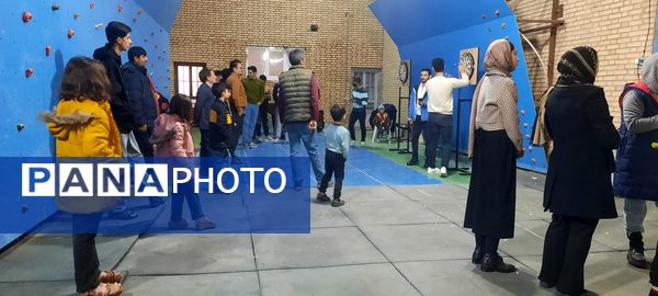 مسابقات دارت در سالن تختی شهرستان سملقان