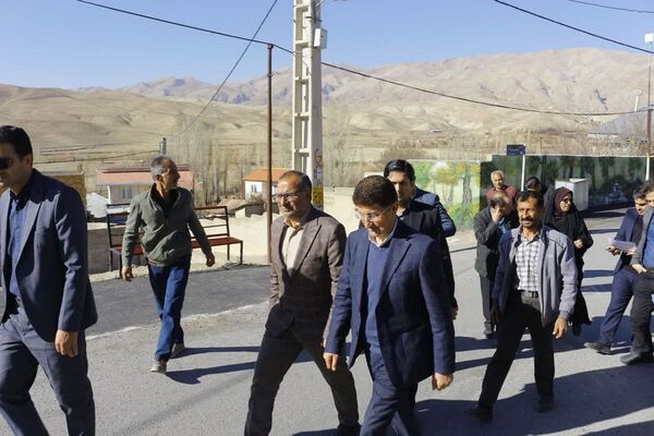 بازدید میدانی فرماندار فیروزکوه از پروژه‌های عمرانی