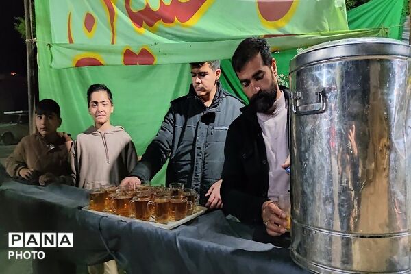 خدمت رسانی موکب حسینیه شهدای شهر بار نیشابور در اجتماعات شبانه