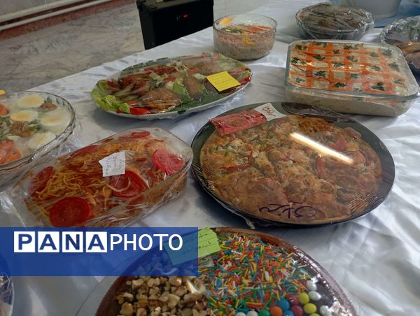 جشنواره غذا دبیرستان شهید تاجی(فضلیت)