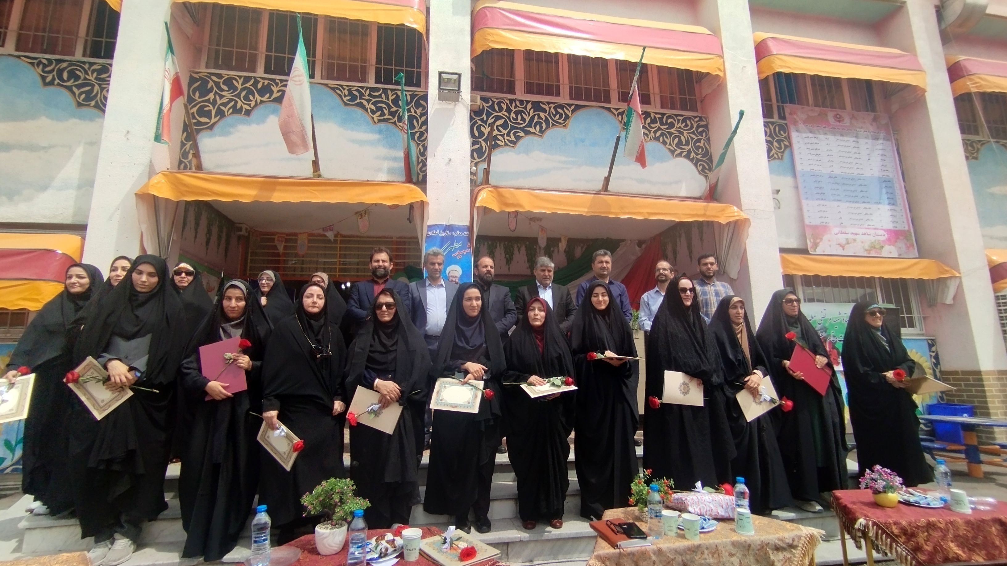 گرامیداشت روز معلم در مدرسه شاهد شهید سلطانی ناحیه ۱کرج 