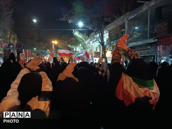 هزار و چهارصدی ها در قلب اعتراضات