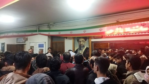 ارائه بیلان کار نوبت اول در دبیرستان شاهد ابوذر غفاری نیشابور 