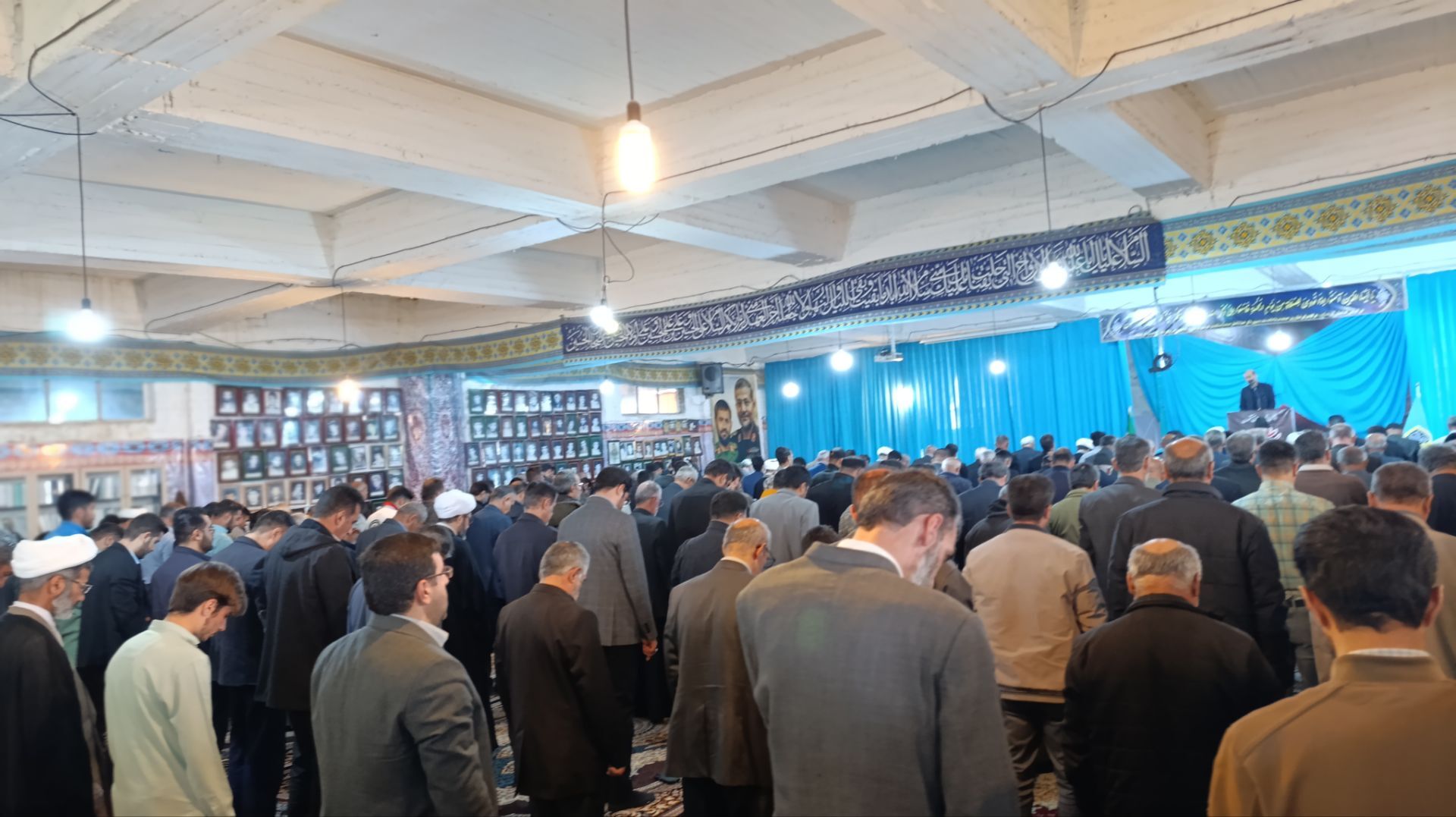 نماز جمعه در شهرستان فارسان: تجلی ایمان و همبستگی