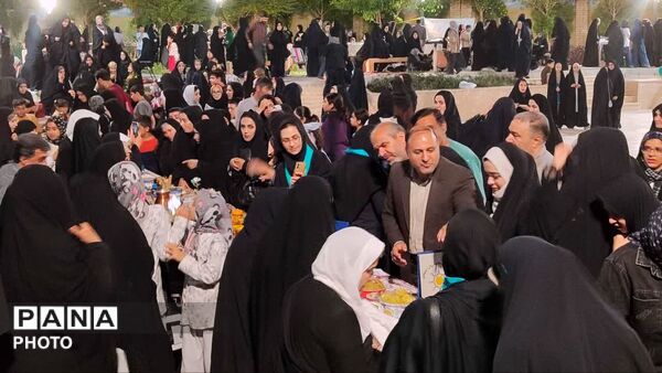 جشنواره آشپزی مادر بزرگ ونوه در کهریزسنگ
