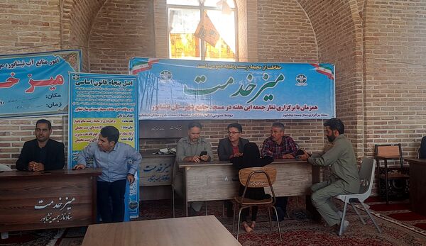 میز خدمت اداره‌های شهرستان نیشابور در جمعه خشم و نصر 