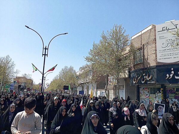 مردم کاشمر با سر دادن فریاد مرگ بر اسرائیل روز قدس را گرامی داشتند