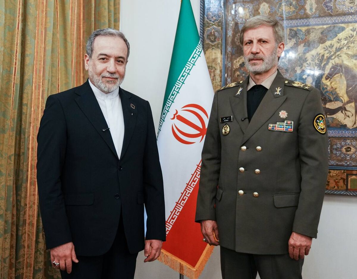 اقتدار امروز ایران و موفقیت‌های دیپلماسی کشور، مرهون فداکاری‌های نیروهای مسلح است