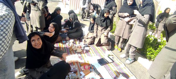 برپایی بازارچه دانش آموزی در دبیرستان نمونه اندیشه شهرستان کاشمر