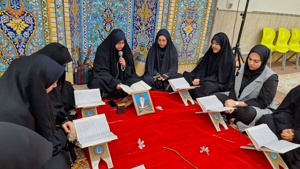 جلسه مسئولین هیئت‌های مذهبی مدارس متوسطه ناحیه ۶