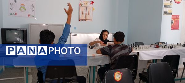 برگزاری مسابقه شطرنج میان دانش‌‌‌آموزان ابتدایی در فین